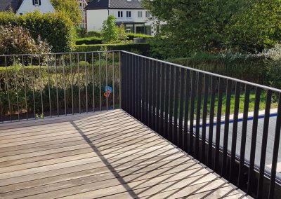 Terrasbalustrade zwart staal - NDR Constructies Roeselare