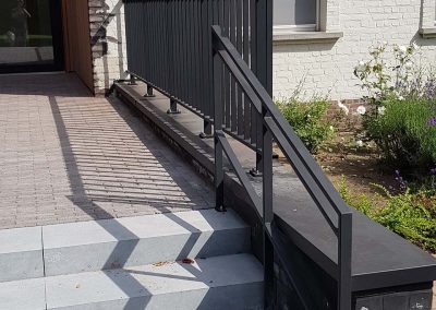 Zwarte aluminium balustrade - NDR Constructies